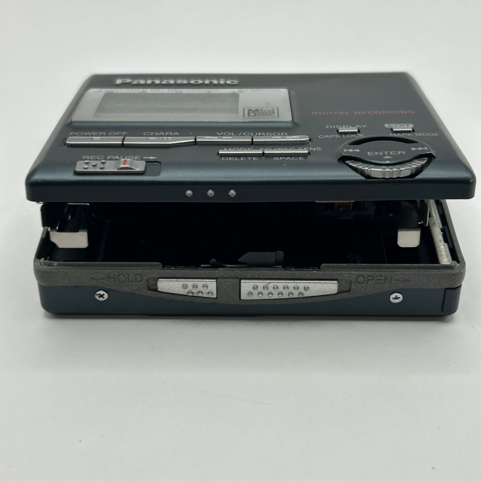 Panasonic ポータブルMDレコーダー[ SJ-MR100] Panasonic パナソニック SJ-MR100 ポータブルMDレコーダー