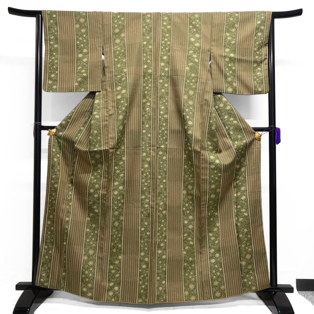 洗える着物 小紋 縦縞 花模様 鶯色 着物 122 b p ms