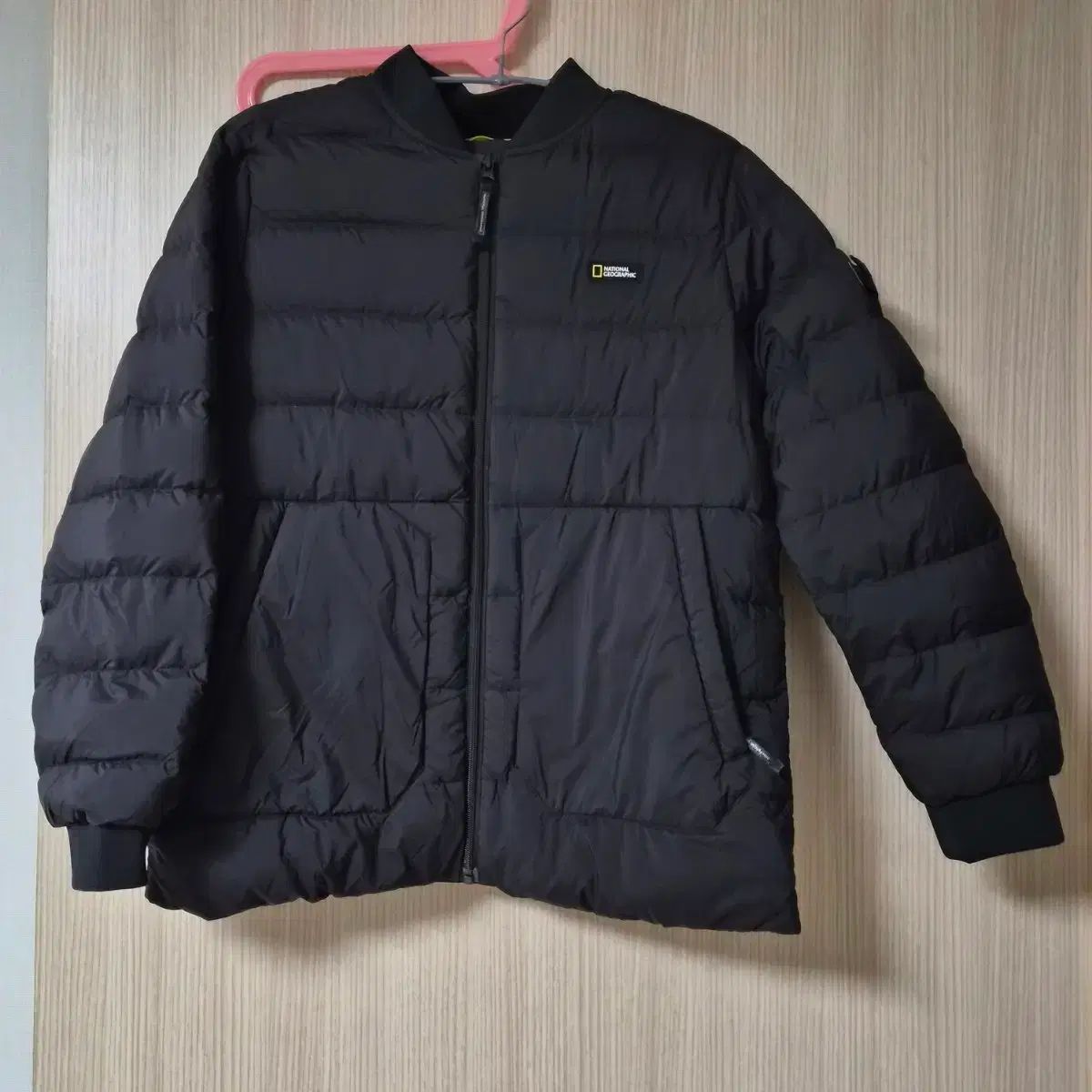 ナショナルジオグラフィック ブラック 軽量 ダウン アウター