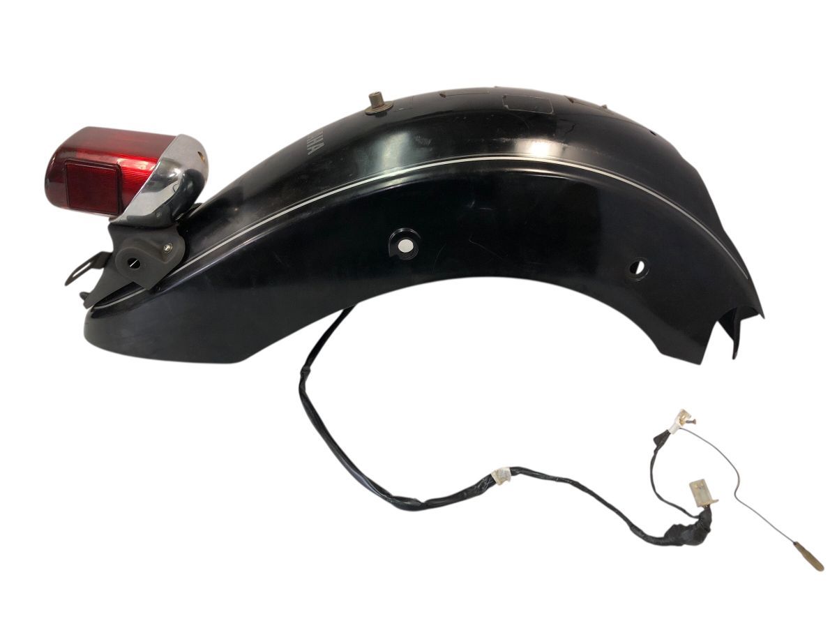 ドラッグスター400取り外し 社外リアフェンダー　中古 テールランプ付き ドラッグスター400取り外し 社外リアフェンダー 中古 テールランプ付き