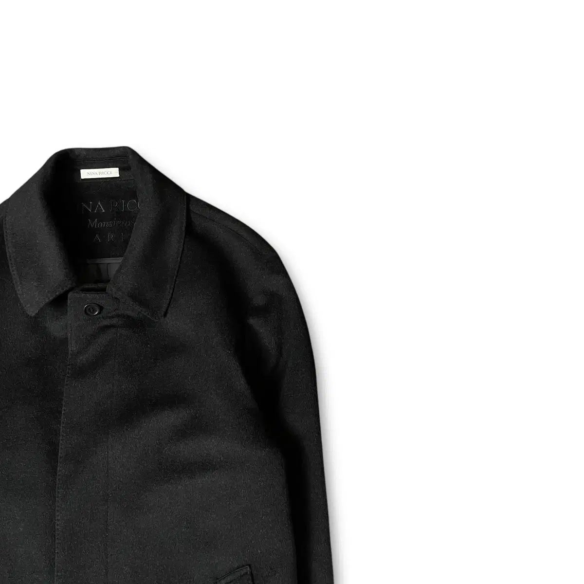 NINA RICCI ニナリッチ ブラック 隠しボタンダウン ハーフ コート