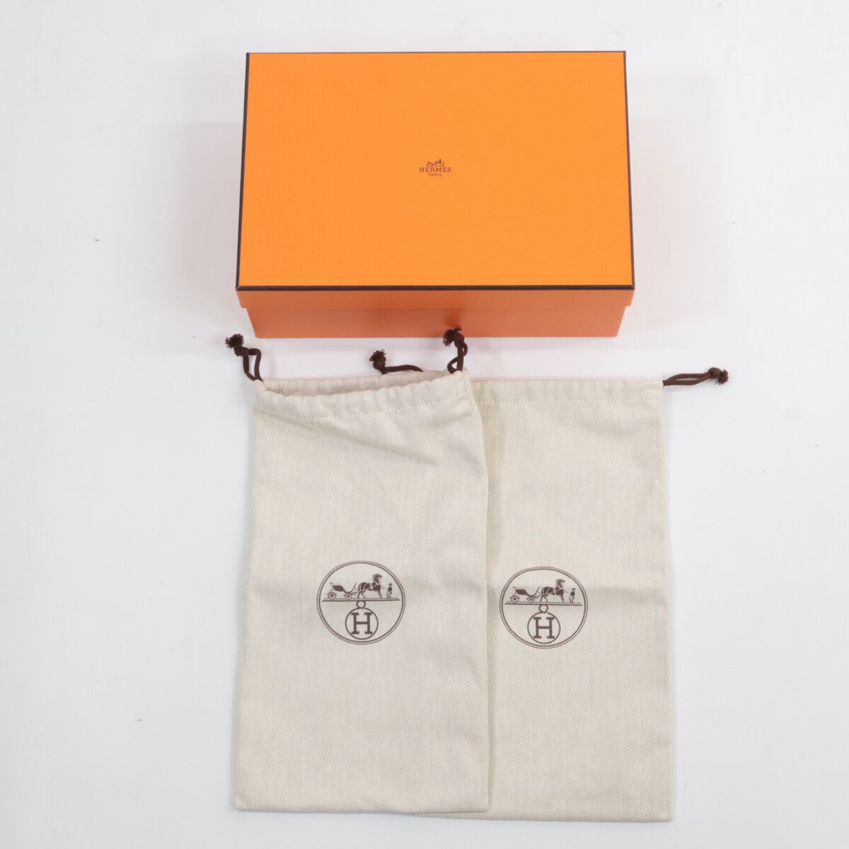 フラットサンダル|