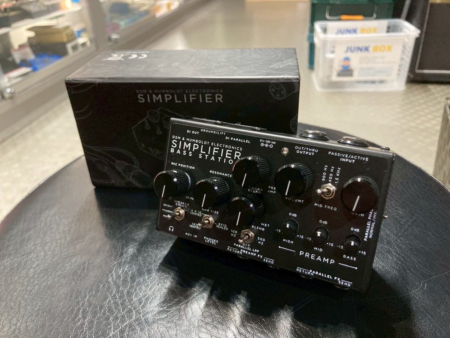 DSM-Humb t SIMPLIFIER | BASS STATION