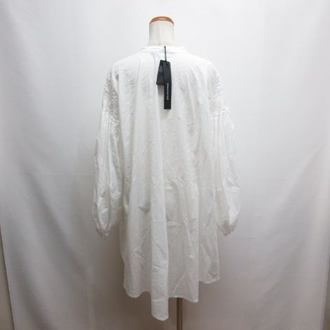 パフスリーブ シャツ