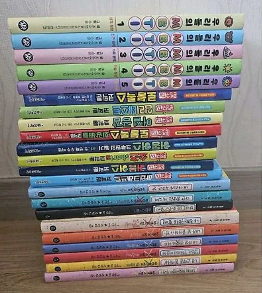 写真に本 まとめ 32万円 直接取引 shop取引では対象外 の場合 私が負担します