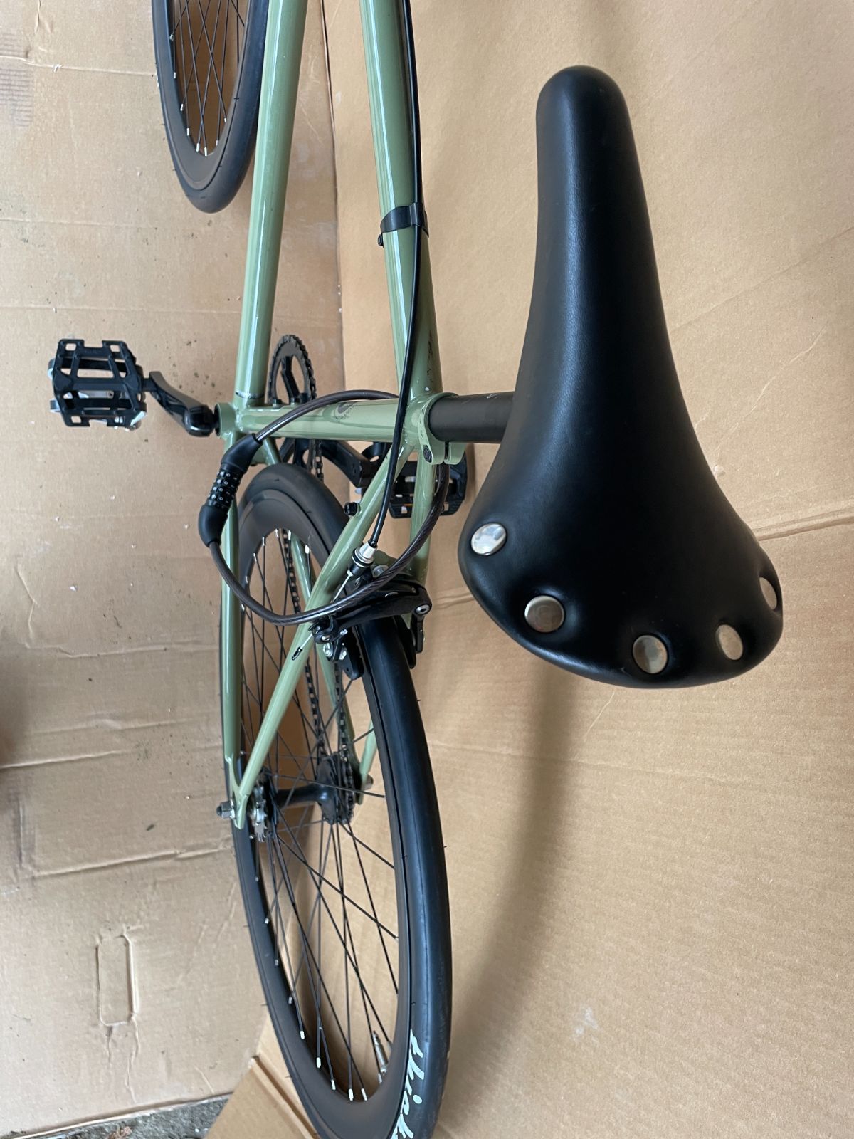 送料無料（一部地域除く） Fuji DECLARATION ピストバイク 52 シングル