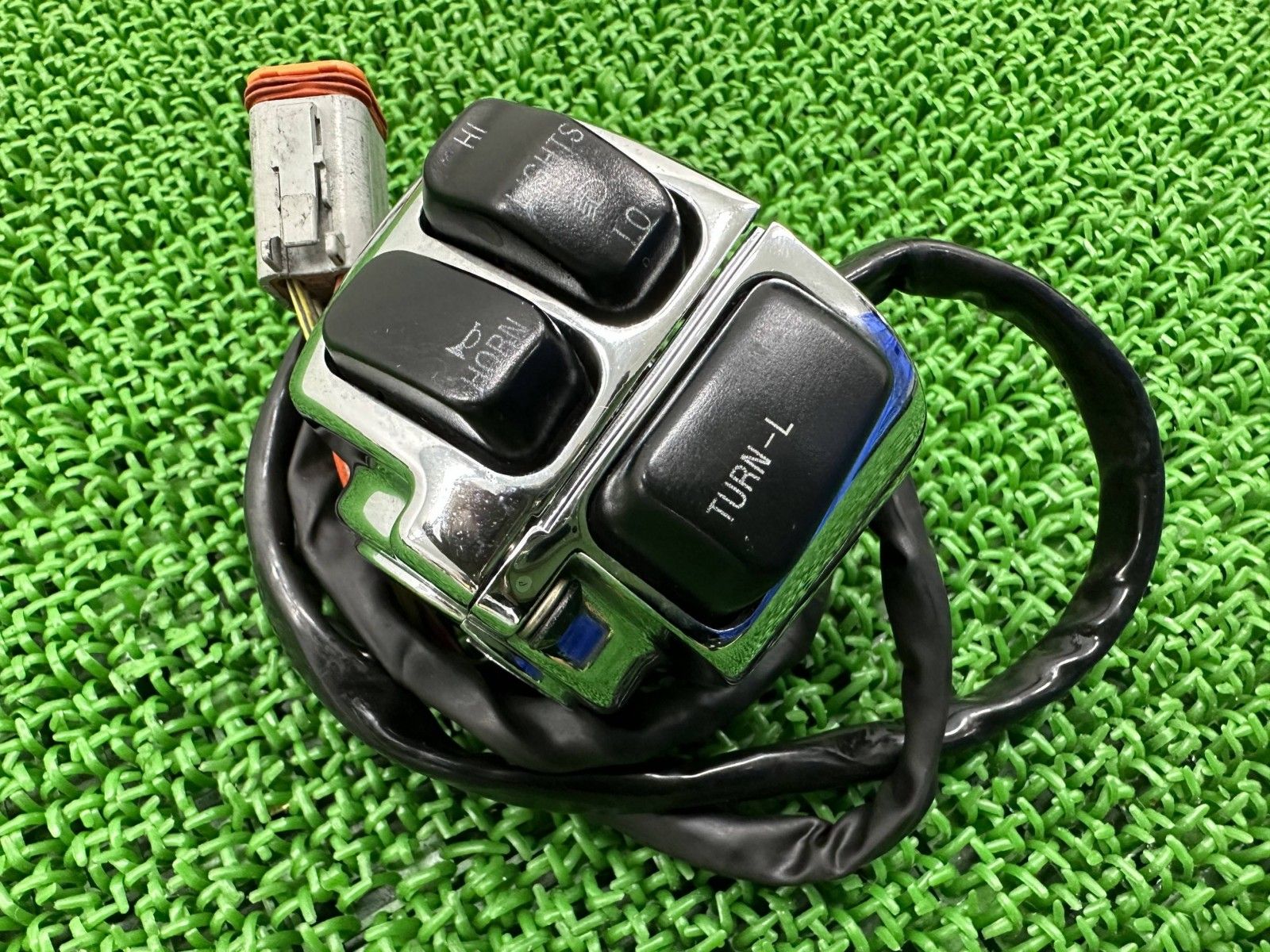 ソフテイル ハンドルスイッチ 左 ハーレー バイク 部品 エボ TC 88 FLST FXST クロームケース 車検 Hk