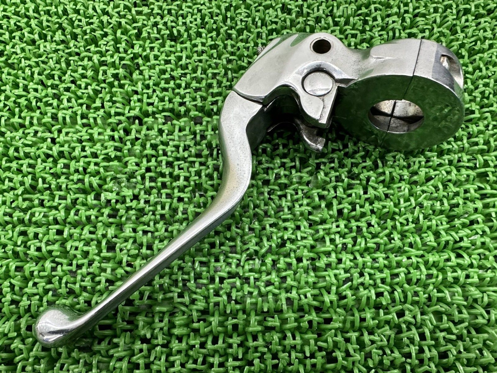 ソフテイル クラッチホルダー ハーレー バイク 部品 FLSTC FLSTF FLSTS FXSTS エボ 車検 Jx