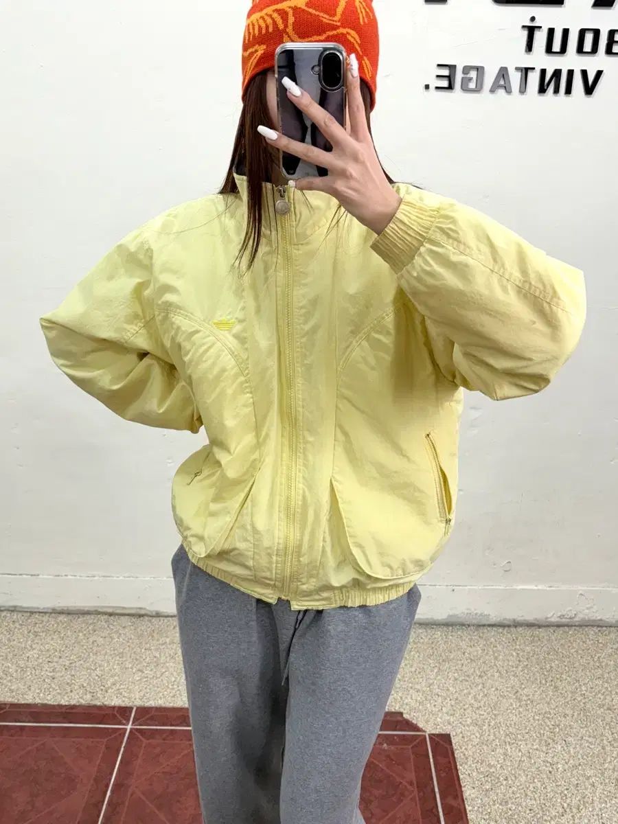 ⭐️SAMMY'S STRAPS⭐️シルバー&ブラススタッズベルト⭐️Dブラウン