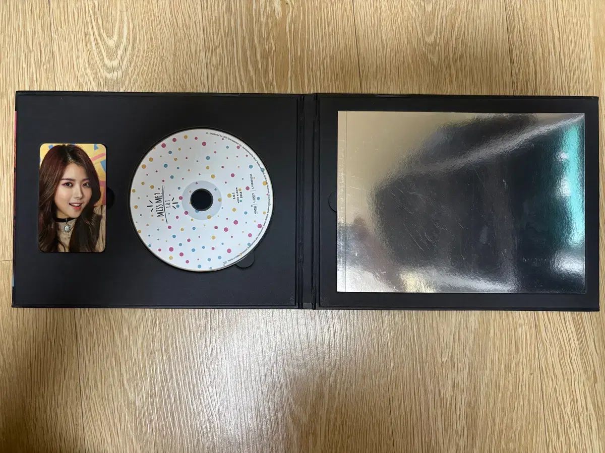 アイオーアイ miss me? サイン入り アルバム 割引 CD 非売品 I.O.I