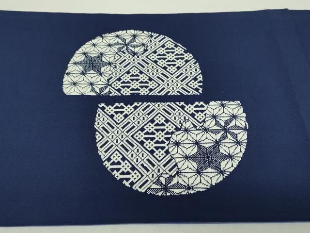 総刺繍 吉祥花文