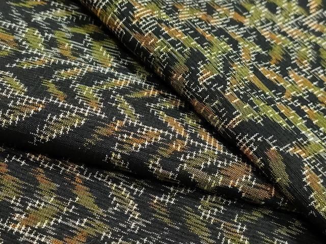 平和屋着物●上質な紬 草木文 黒地 正絹 dy