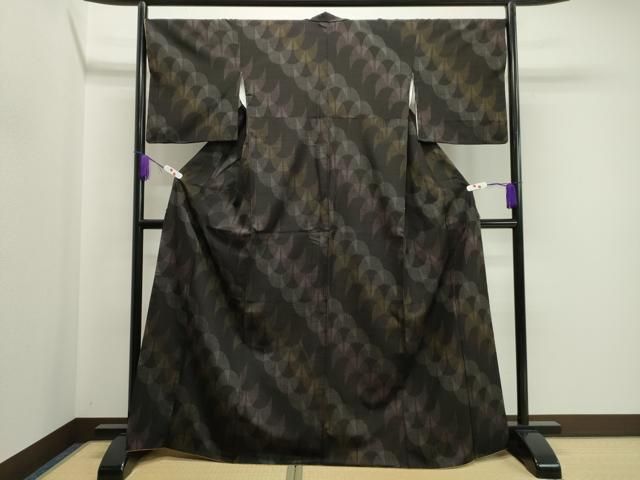 平和屋着物●上質な紬　吉祥文　正絹　逸品　CABA8881dy 平和屋着物○上質な紬 吉祥文 正絹 逸品 CABA8881dy - メルカリ