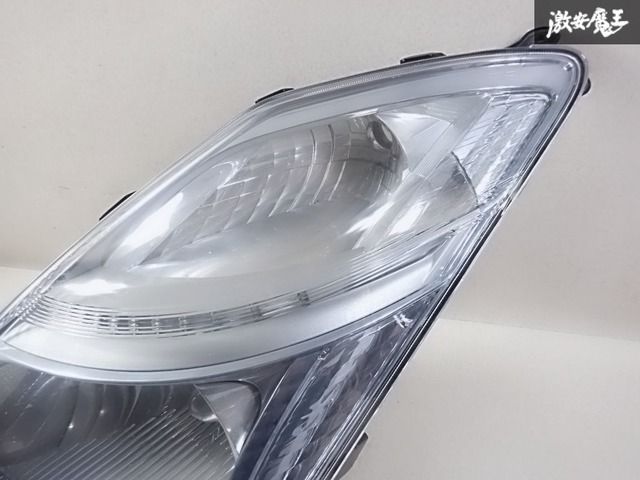 トヨタ 純正 NHW20 20 プリウス 後期 HID ヘッドライト ヘッドランプ
