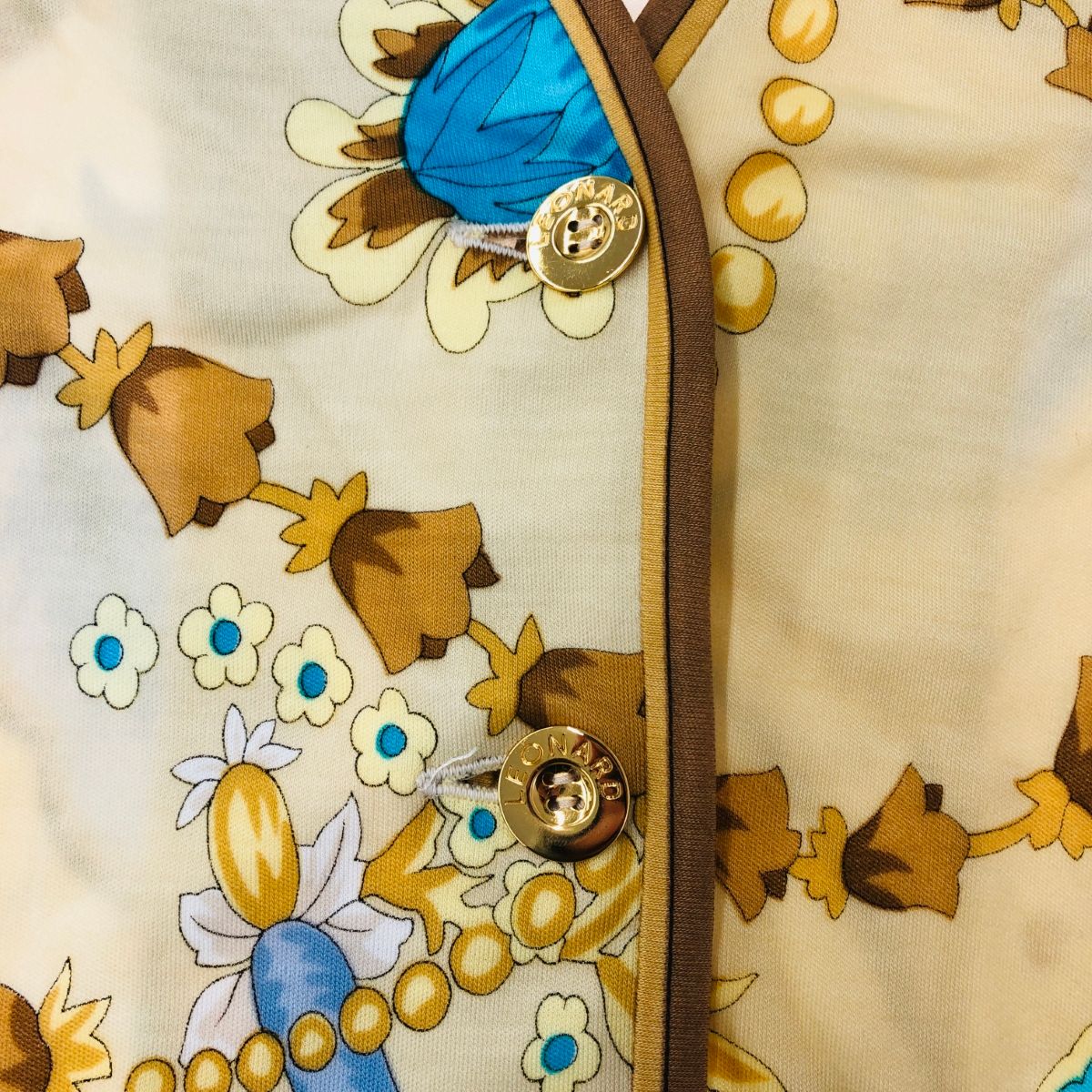 LEONARD レオナール ロングカーディガン サイズ:LL 花柄/金釦 イエロー