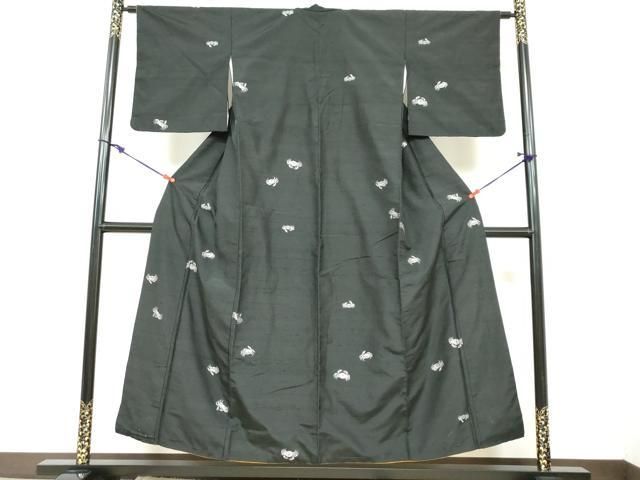 平和屋着物 上質な紬 すくい織 カニ 蟹 黒地 正絹 ud