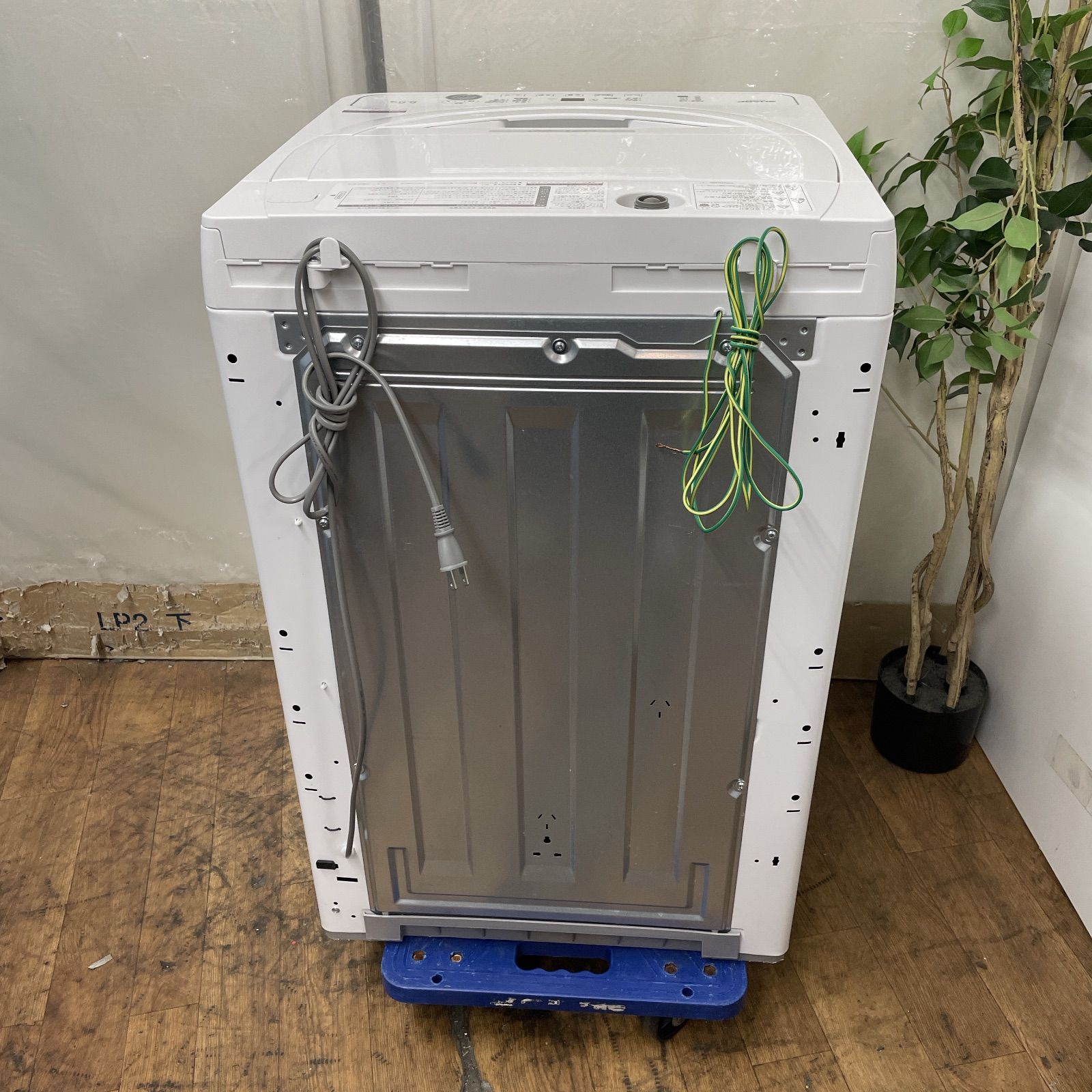  R 741 ☀️ 名古屋市近郊配送設置無料 製の高年式 SHARP 洗濯機 洗濯5 5㎏ ES GE 5 H クリーニング済 縦型洗濯機本体 縦型洗濯機