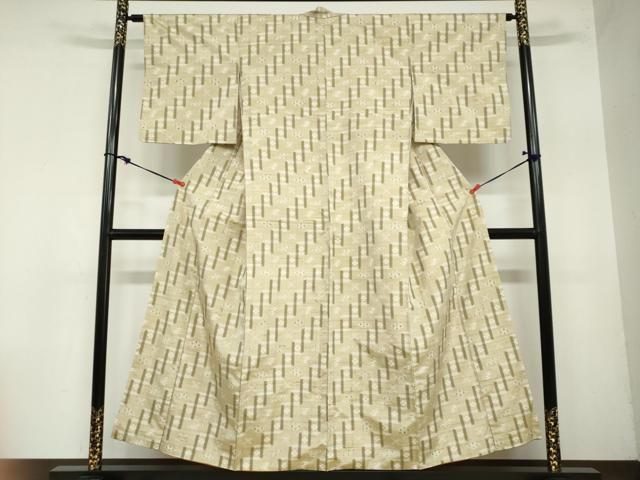 平和屋着物 本場琉球絣 正絹 ud