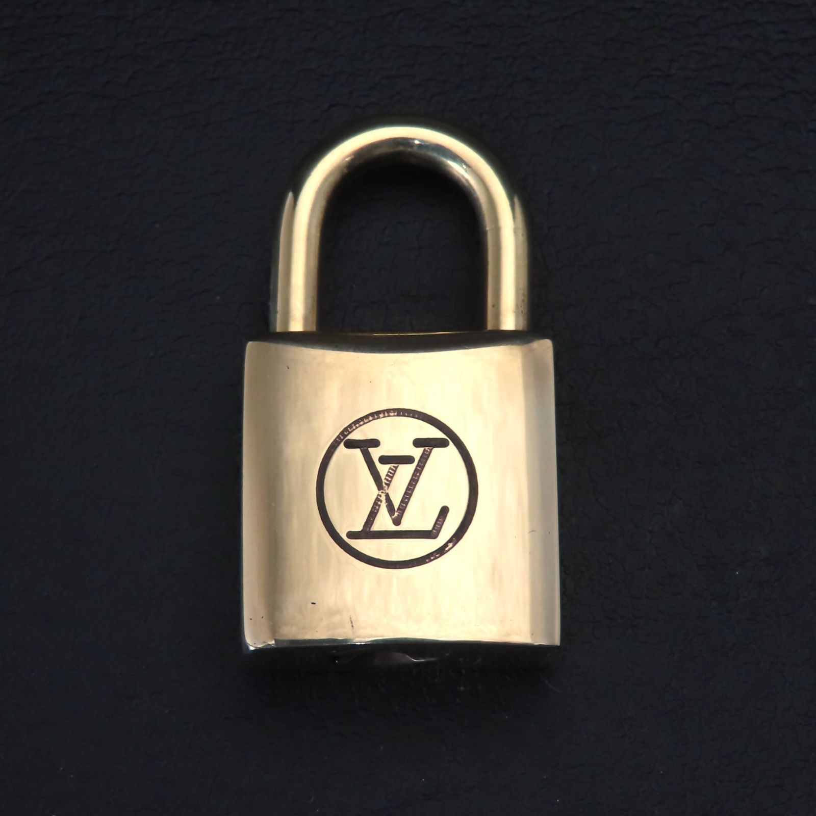 美品 Louis Vuitton LV ルイビトン ルイヴィトン ヴィトン 204