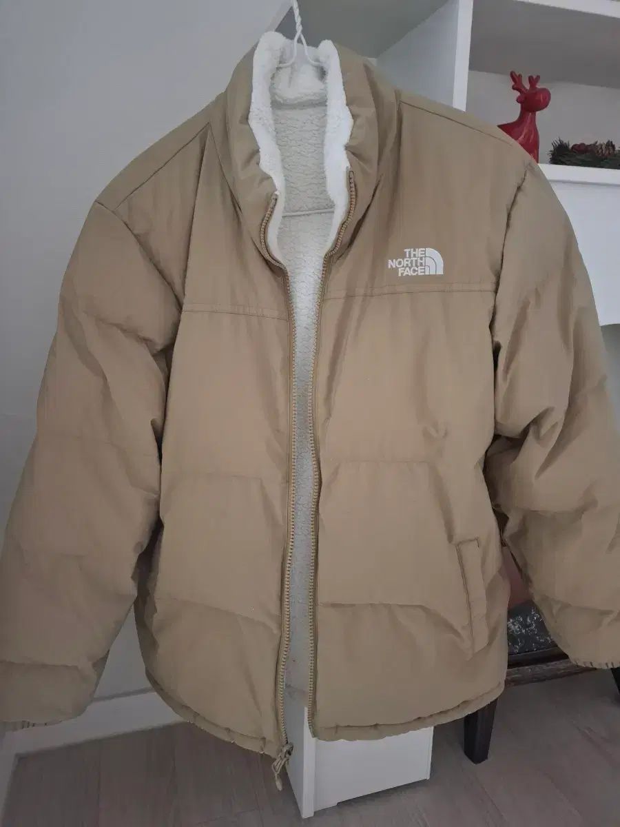 THE NORTH FACE ザノースフェイス リバーシブルダウン サイズ150