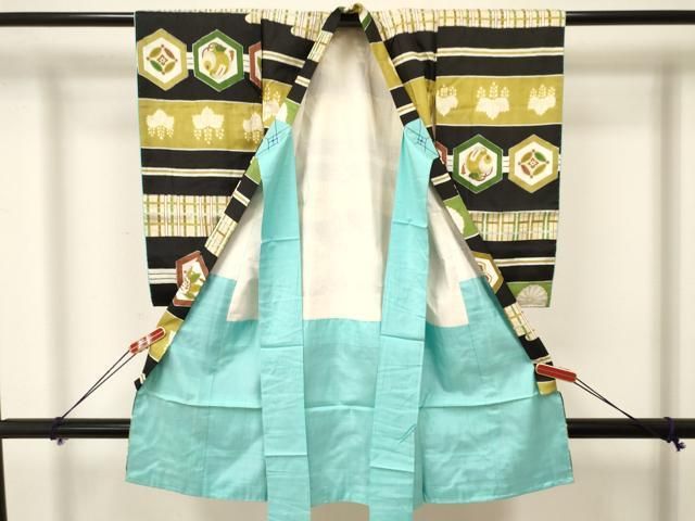 平和屋着物 お宮参り 男の子 祝着 産着 初着 のしめ 亀甲横段吉祥文 銀彩 ma