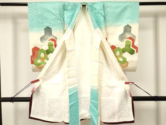 平和屋着物 お宮参り 男の子 祝着 産着 初着 のしめ 駒刺繍 鷹 鷲 毘沙門亀甲花文 暈し染め 金彩 ma