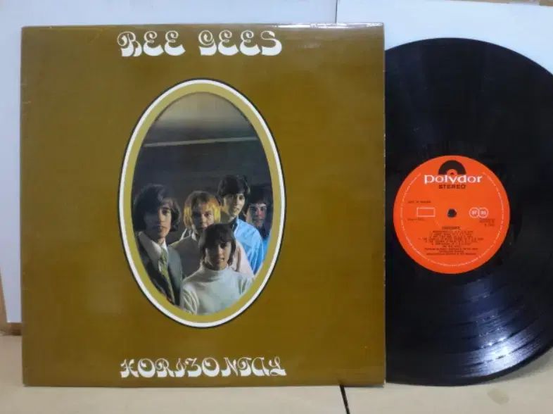 UK LP Bee Gees ー Horizontal 1968 年 早い