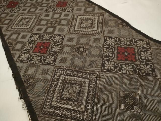 平和屋着物● 本場大島紬 龍郷絣 反物 着尺 岡江武美作 証紙付き ♥ zzz