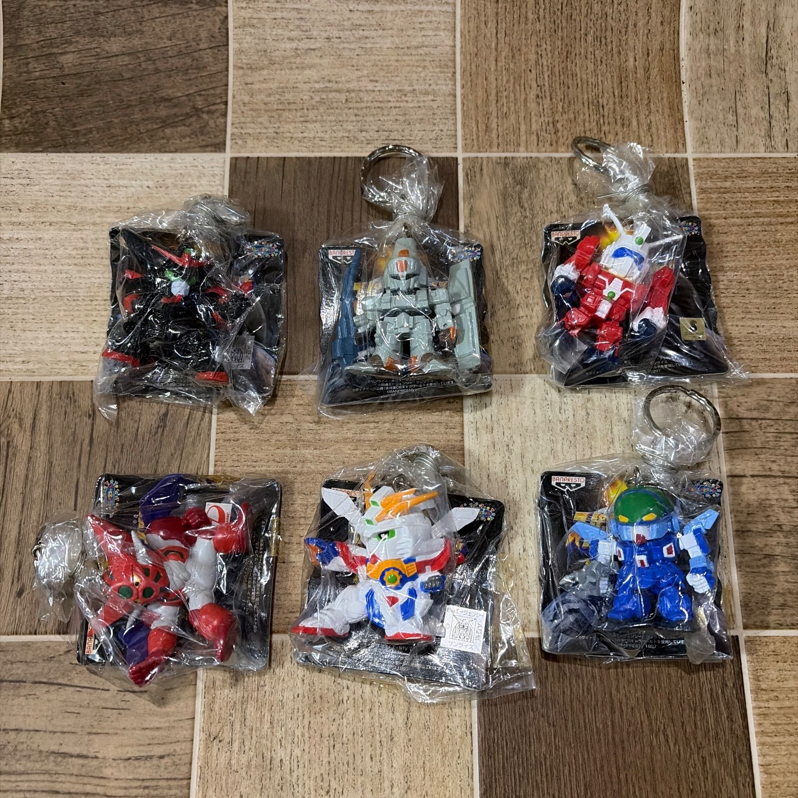 GRAPEBRAIN ロッキャクウーパーまかろに ラムネソーダ マカロニ ソフビ