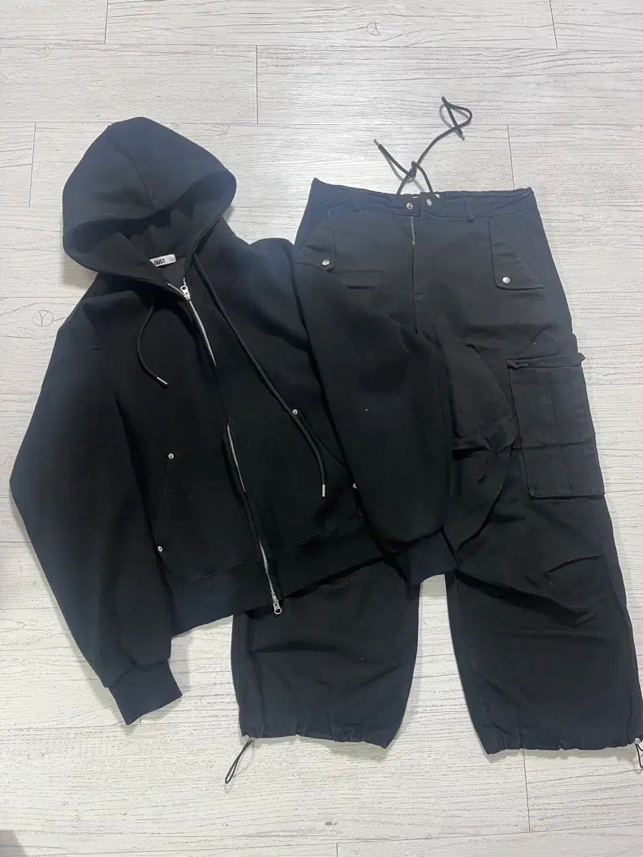 コント 斜めボーダー カーゴ パンツ ロット WHO フード ジップアップ セットアップ