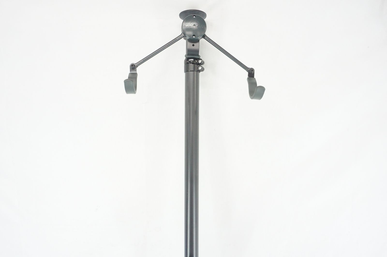 MINOURA 「ミノウラ」 バイクタワー / ショップ バイチャリ阪急塚口店