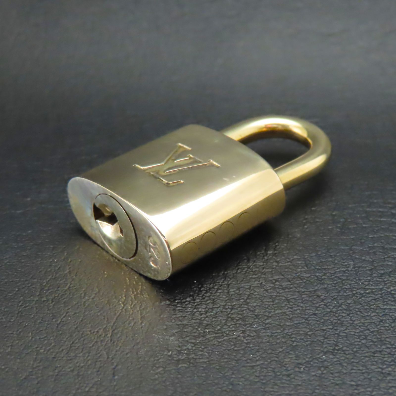 美品 Louis Vuitton LV ルイビトン ルイヴィトン ヴィトン 323 
