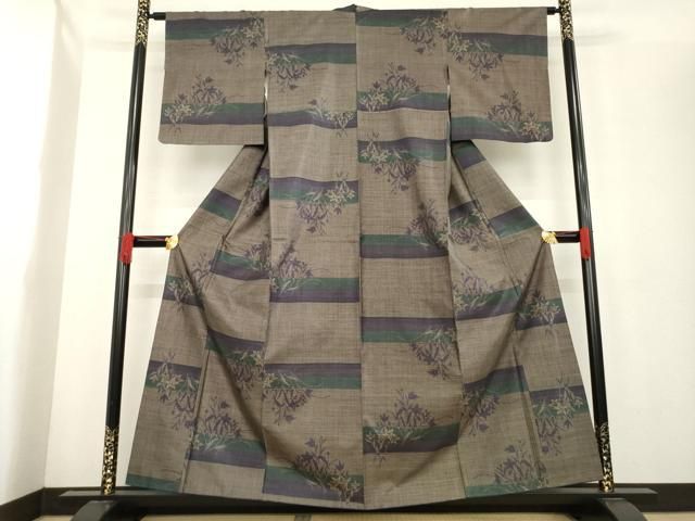 平和屋着物●本場大島紬 カタス7マルキ 横段草花文 正絹 ck