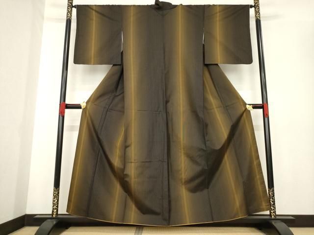 平和屋着物 本場縞大島紬 間道 黒地 さが美扱い 正絹 ck