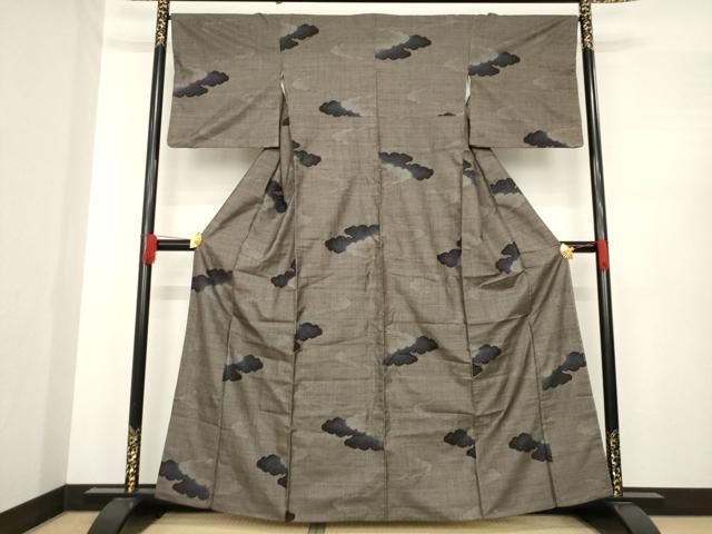 平和屋着物●本場大島紬 カタス7マルキ 雲重ね文 正絹 ck