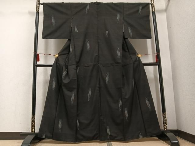 平和屋着物 本場大島紬 地空き カタス9マルキ 群れ鶴 正絹 ph