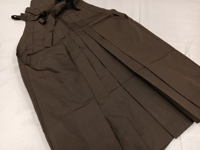 平和屋着物●男性　馬乗り袴　縞　正絹　逸品　AABE2598ph 平和屋着物○男性 馬乗り袴 縞 正絹 逸品 AABE2592ph - メルカリ