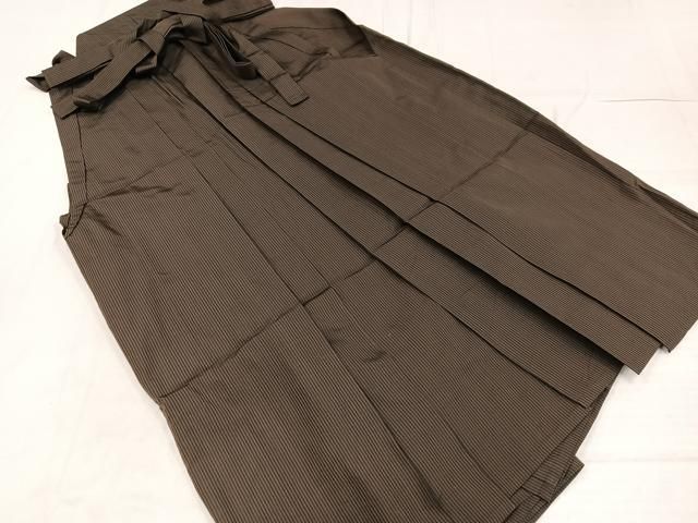 平和屋着物 男性 馬乗り袴 縞 高島屋扱い 正絹 ph