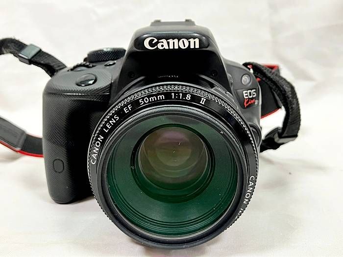 Canon EOS Kiss X7 デジタル一眼レフカメラ + EF 35-80mm 1:4-5.6 / EF