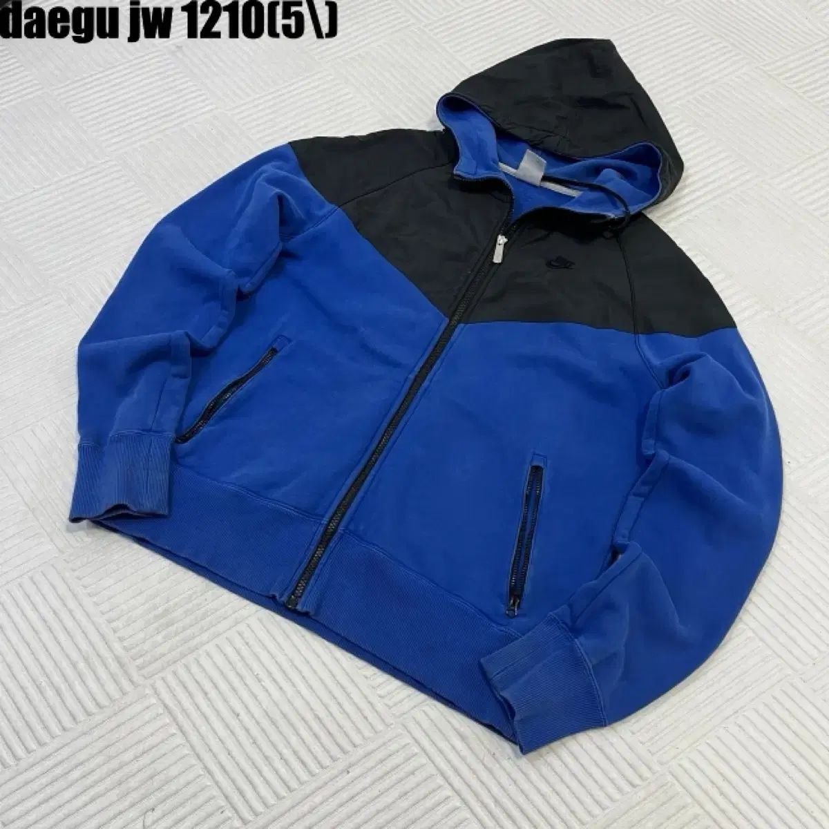 ベイビーわるきゅーれ 伊澤彩織着用【FUGAZI Tシャツ】 ロングスリーブ