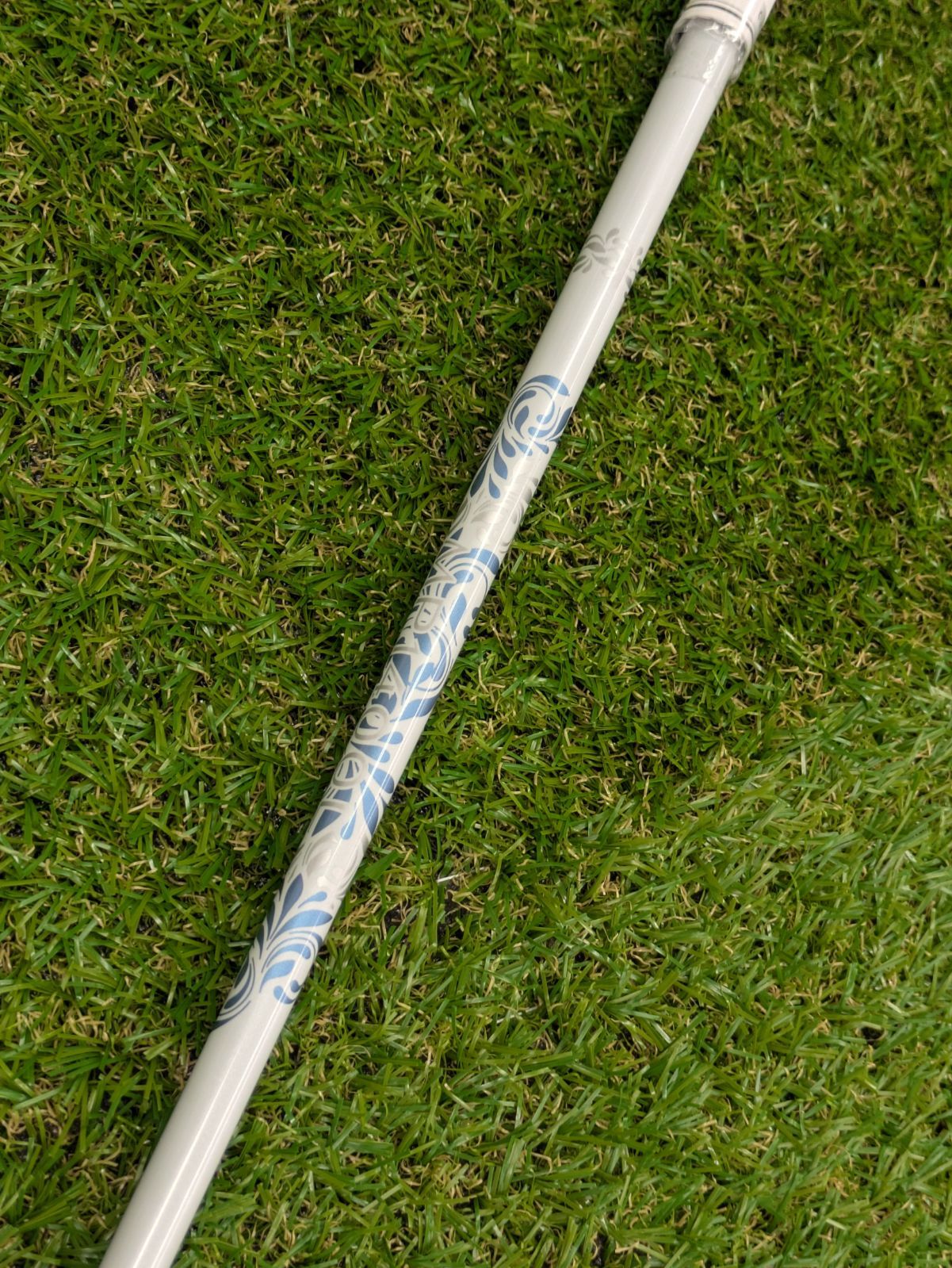 Ld Ut ♥品 XXIO 14 ゼクシオ レディース 5 H|25°|L ハイブリッド ブルー 右用 MP 1400 L 2026年モデル 日本 ティー ゴルフスクール