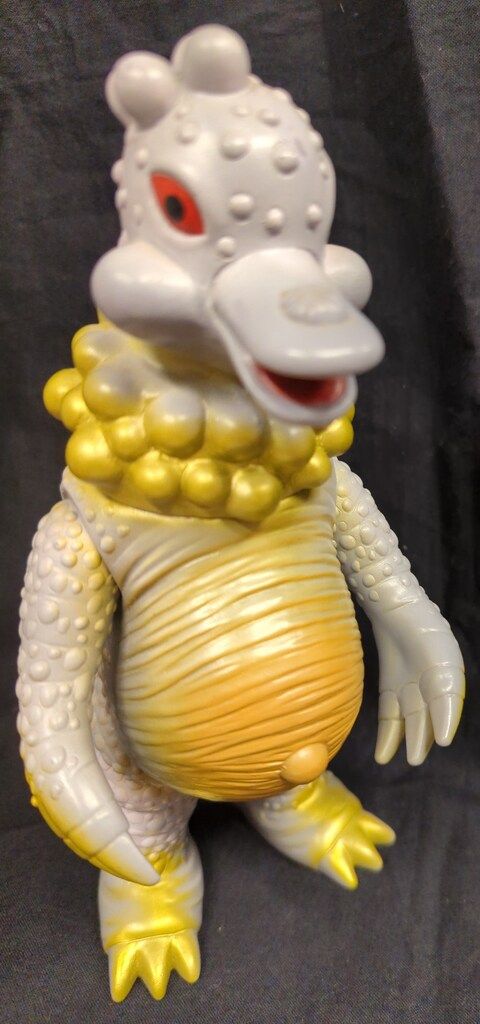 B-CLUB 復刻版怪獣シリーズ ライブキング 薄紫成型