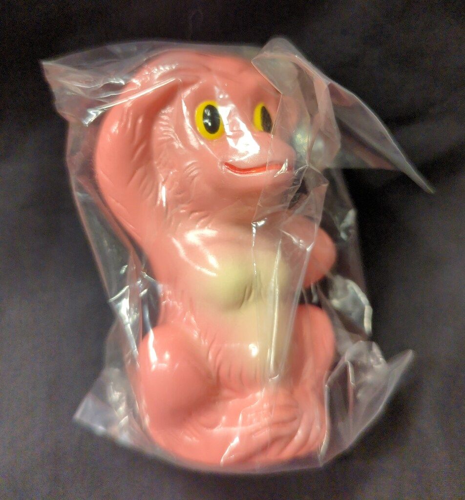 M 1号 赤ちゃんペギラ カネゴン ゴロー 台座付 世田谷文学館