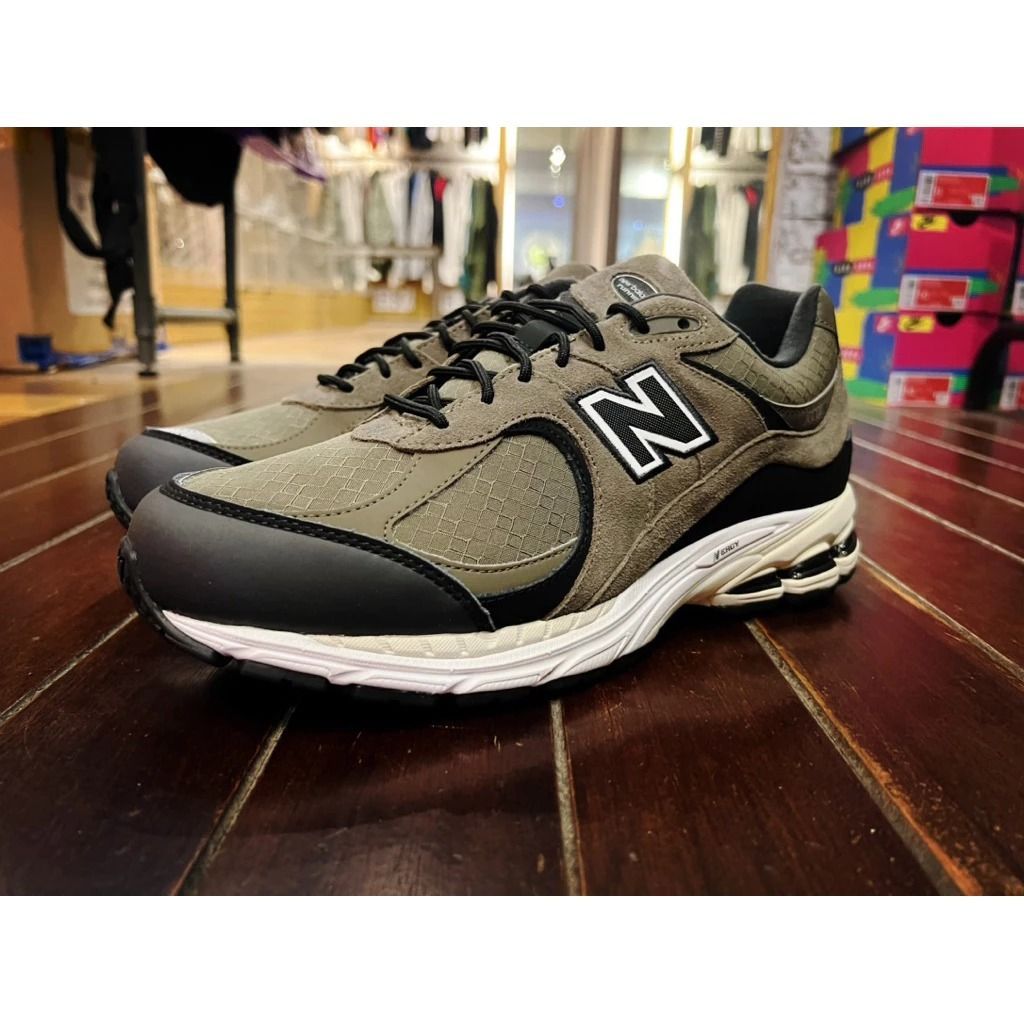 EST】新品 New Balance 2002R GORE-TEX ゴアテックス M2002RXU カーキ 