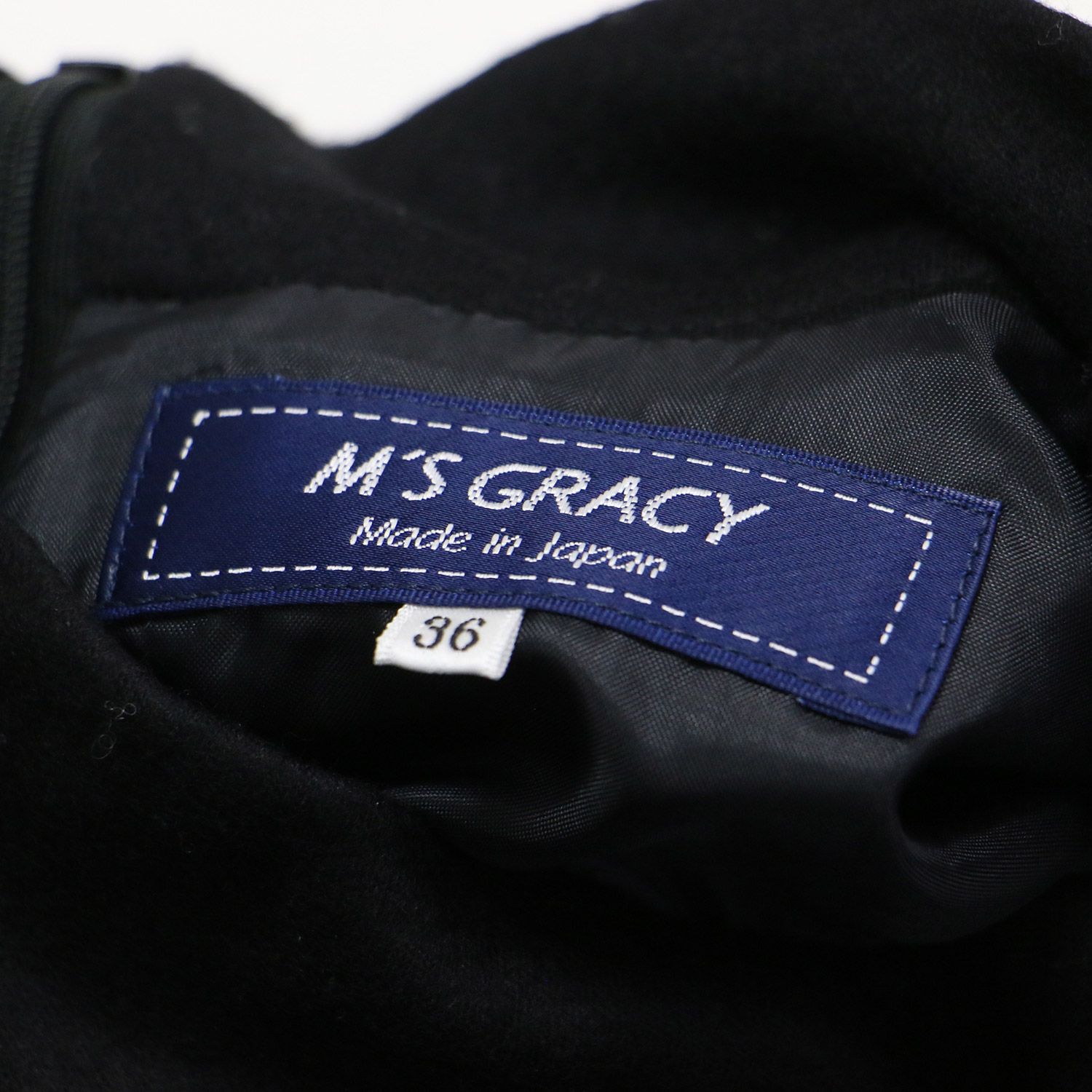 MS GRACY エムズグレイシー ワンピース ブラック ホワイト 黒白 サイズ:36(S) | 24秋冬 ニット 千鳥柄 コンビワンピース / ドレス | 長袖 ハイネック Aライン 膝丈 フレア ウール | 日本製 トップス【レディース】【K4660】 新品】MS GRACY エムズグレイシー ワンピース ブラック ホワイト 黒白