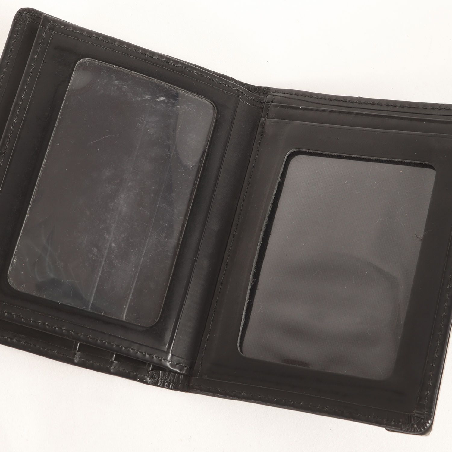 Jean Paul Gaultier ジャンポール ゴルチエ | メタルロゴ レザー パス