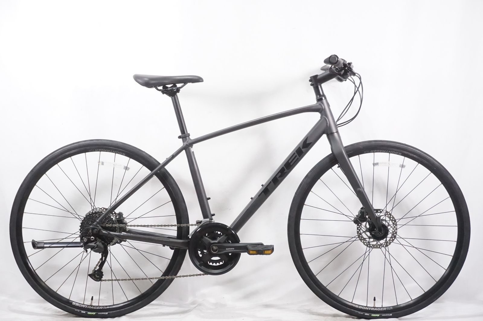 TREK トレック FX 3 DISC 2020年モデル クロスバイク バイチャリAKIBA店