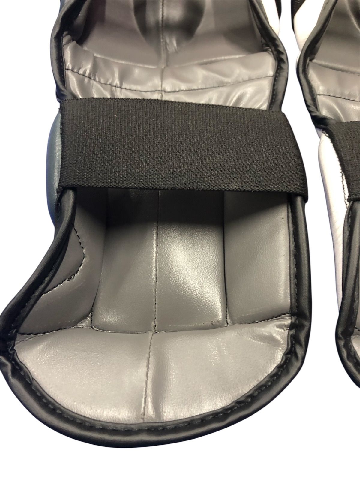 レガース フリーサイズ