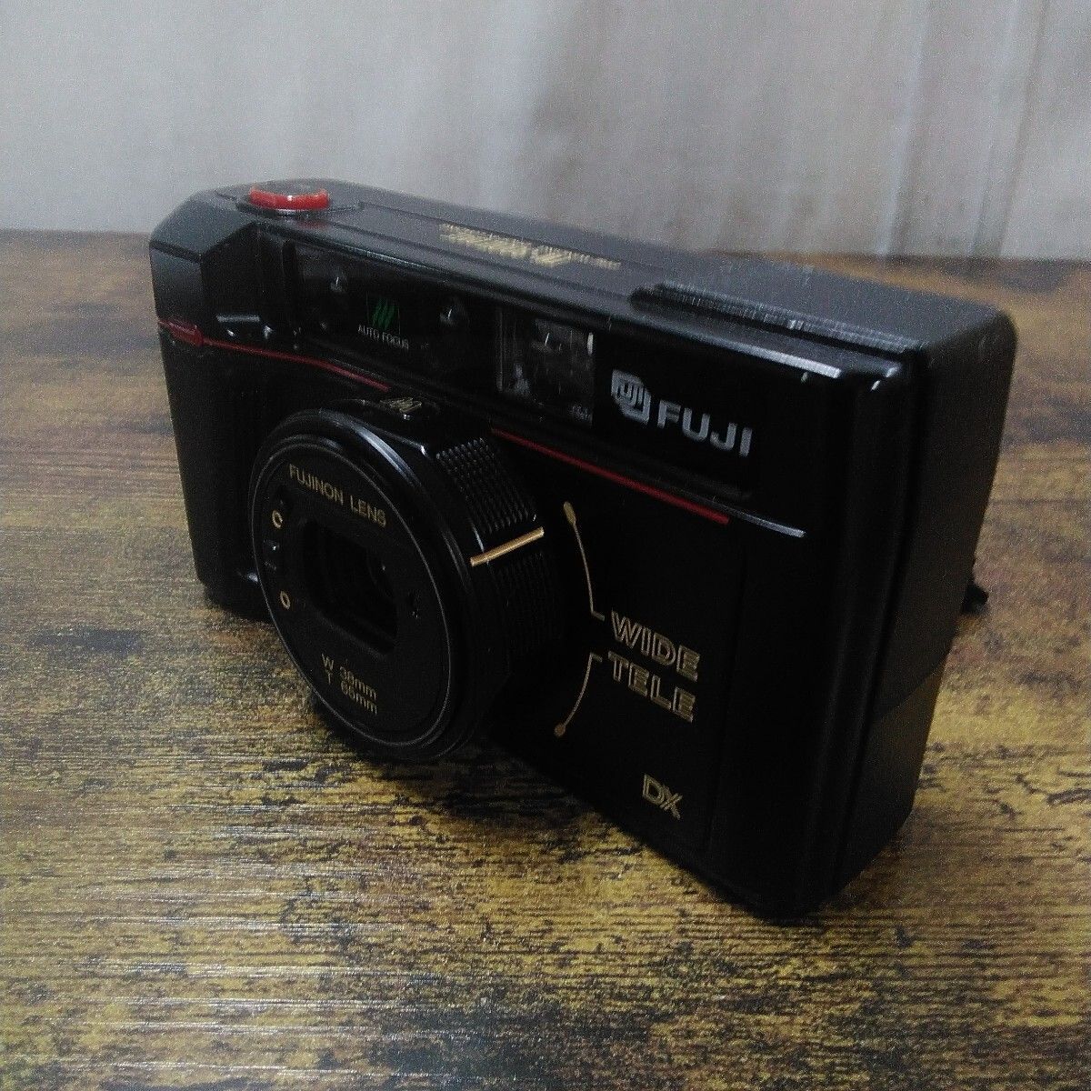 富士フィルム コンパクトカメラ 「TW−300Ⅱ DATE (現状品)」ケース