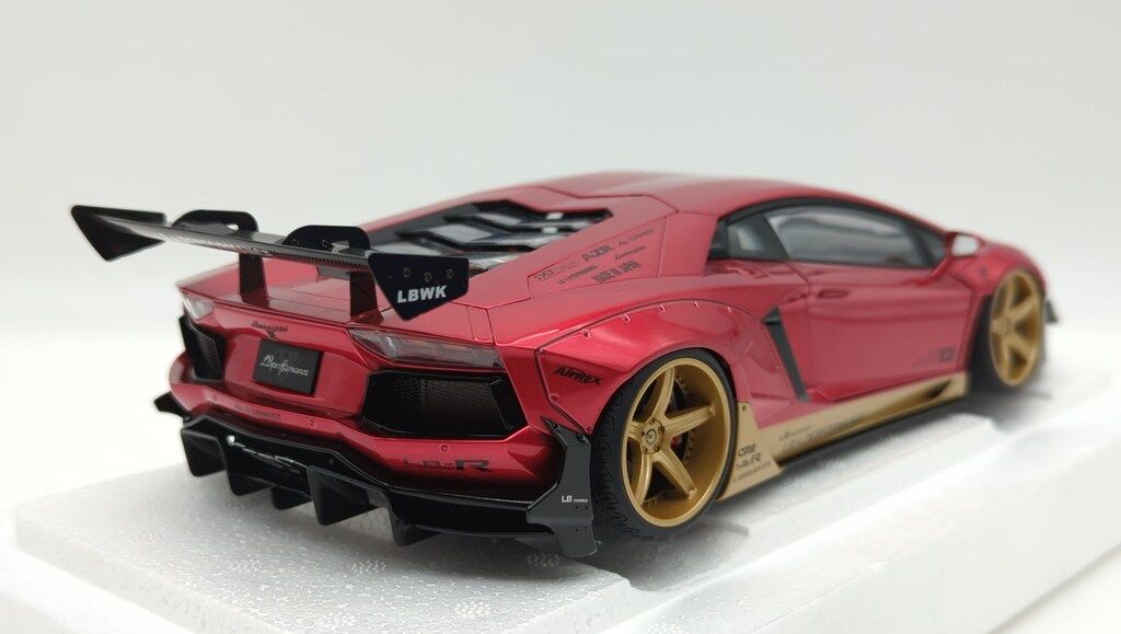 AUTOart 1 18オートアート コンポジットモデル HYPER RED GOLD ACCENTS LIBERTY WALK LB WORKS LIMITED EDTION 79182